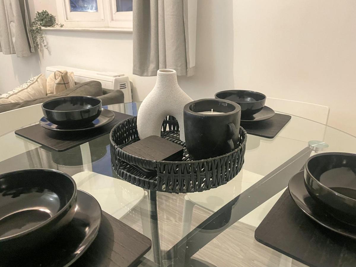 Brighton City Centre 2Br Apartment - Perfect For Contractors, Families & Groups - Free Parking & Walk To Beach Luaran gambar