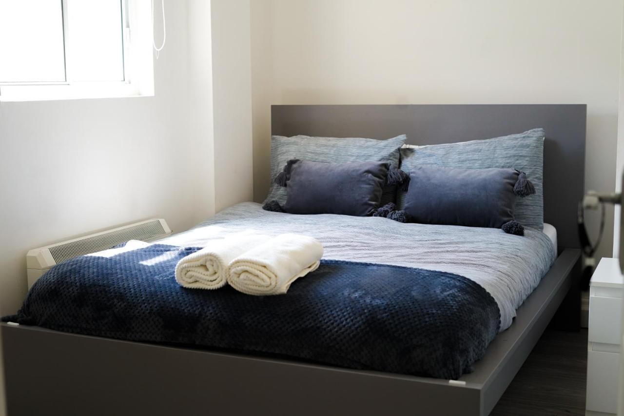 Brighton City Centre 2Br Apartment - Perfect For Contractors, Families & Groups - Free Parking & Walk To Beach Luaran gambar