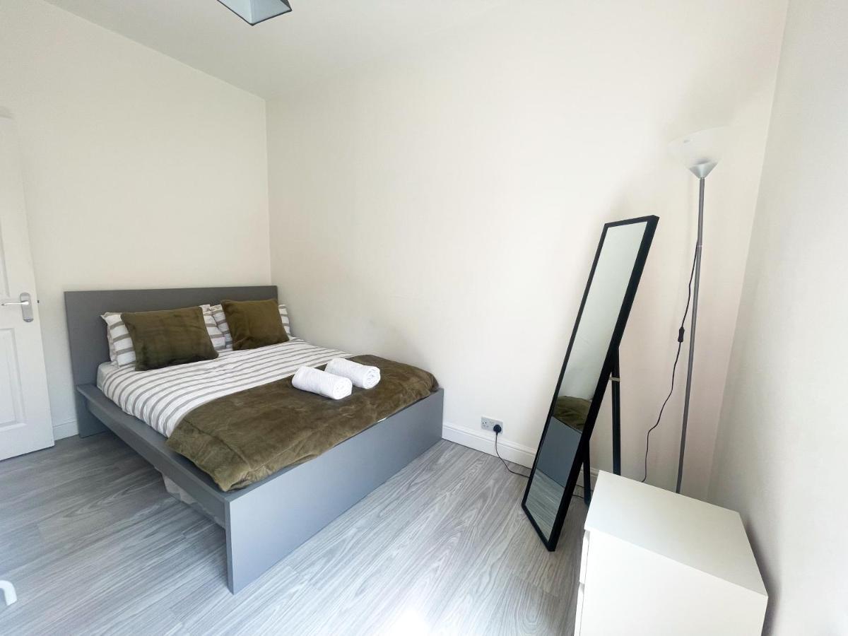 Brighton City Centre 2Br Apartment - Perfect For Contractors, Families & Groups - Free Parking & Walk To Beach Luaran gambar